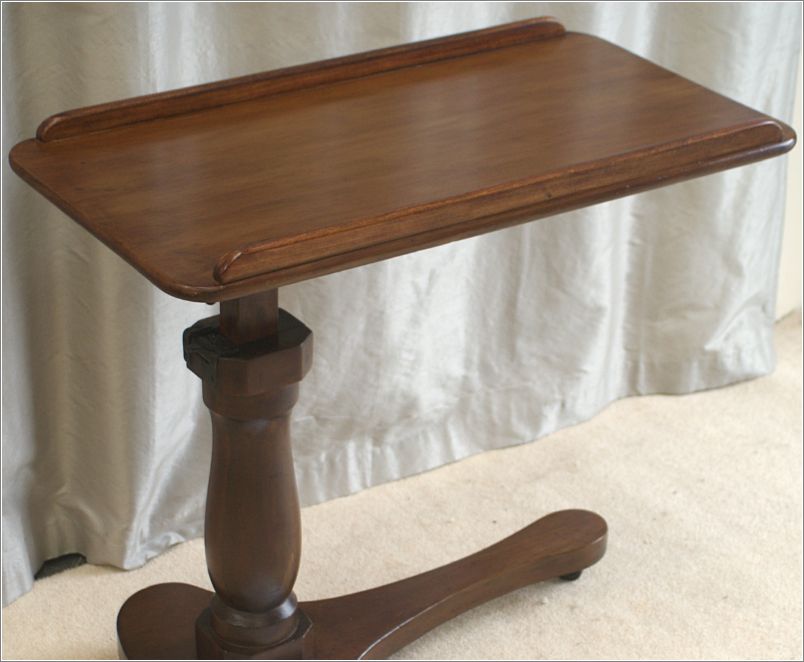 7018 Antique Mahogany Reading Table by John Carter (7)